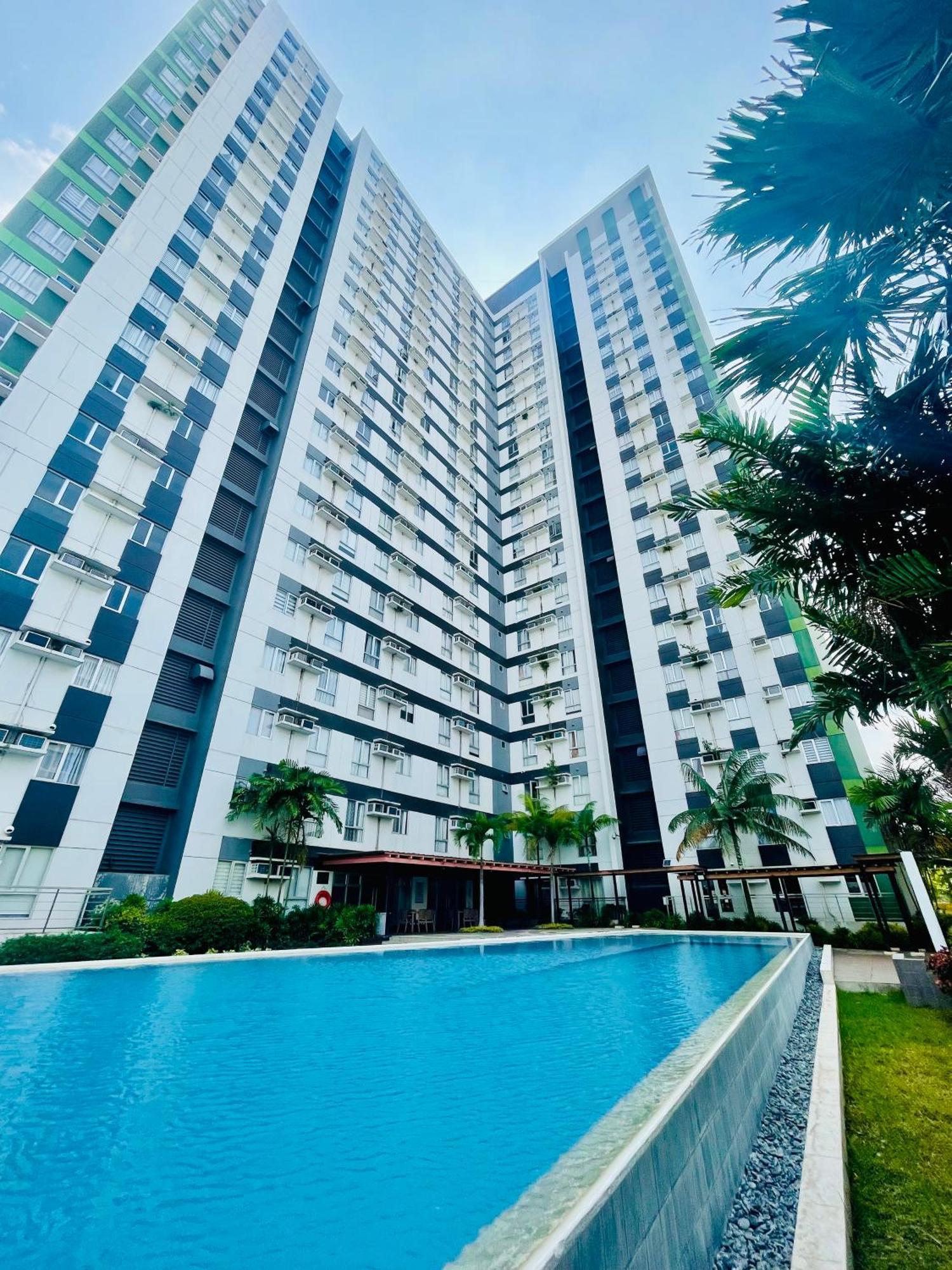 2-Bedroom Condo Unit With Balcony At Centrio Tower Beside Ayala Centrio Mall Downtown Cdo Cagayan de Oro Eksteriør bilde