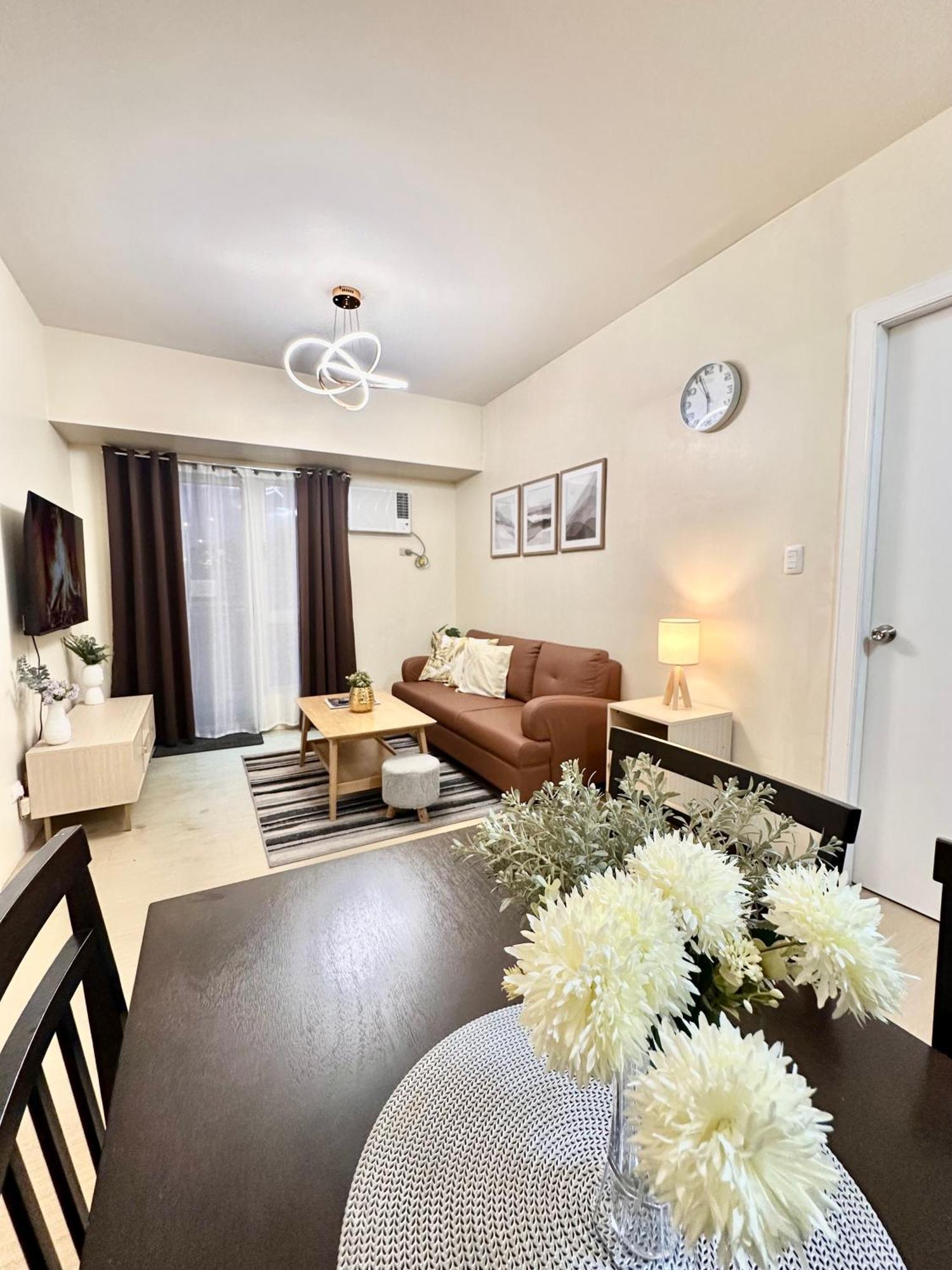2-Bedroom Condo Unit With Balcony At Centrio Tower Beside Ayala Centrio Mall Downtown Cdo Cagayan de Oro Eksteriør bilde