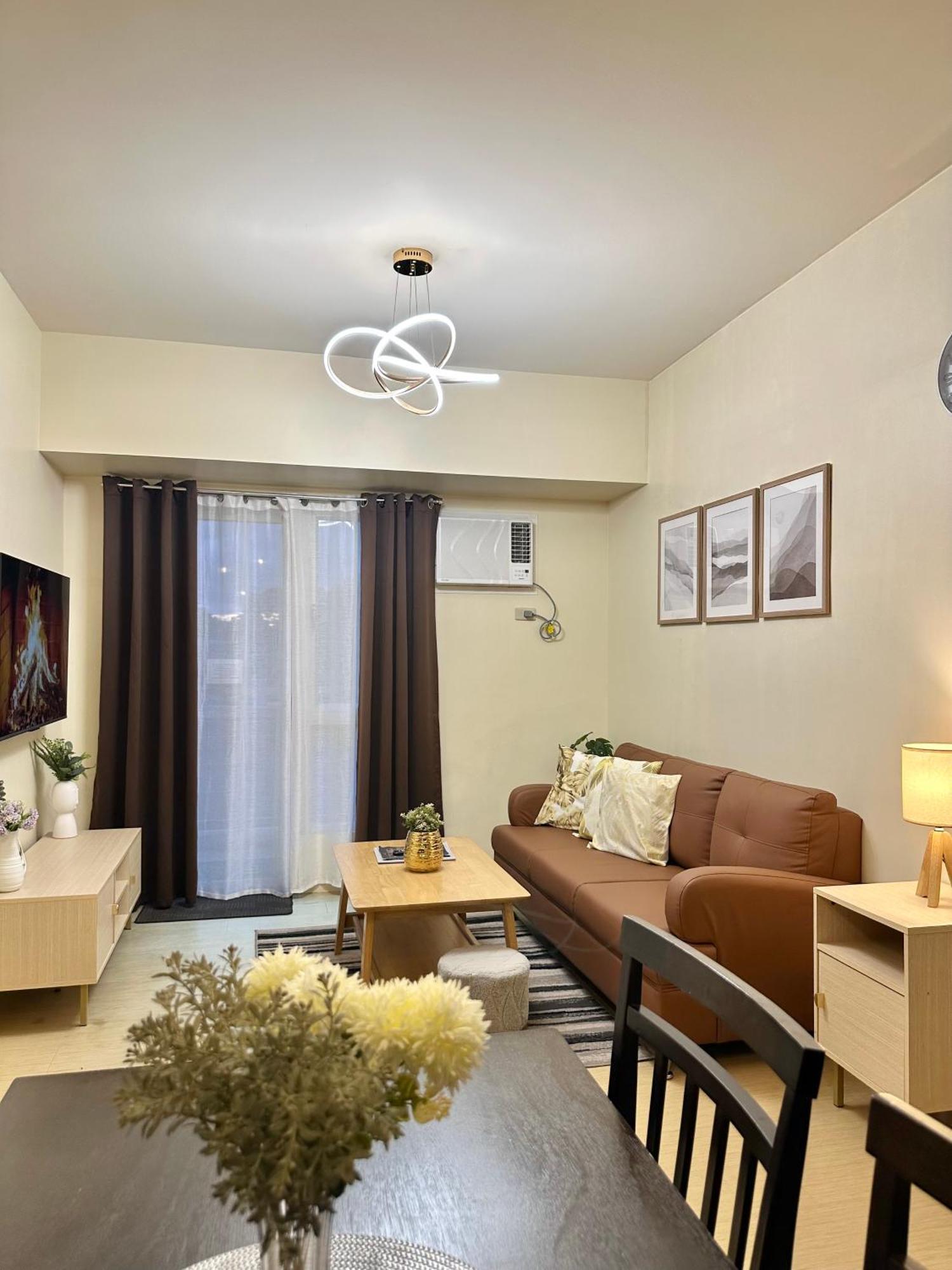 2-Bedroom Condo Unit With Balcony At Centrio Tower Beside Ayala Centrio Mall Downtown Cdo Cagayan de Oro Eksteriør bilde