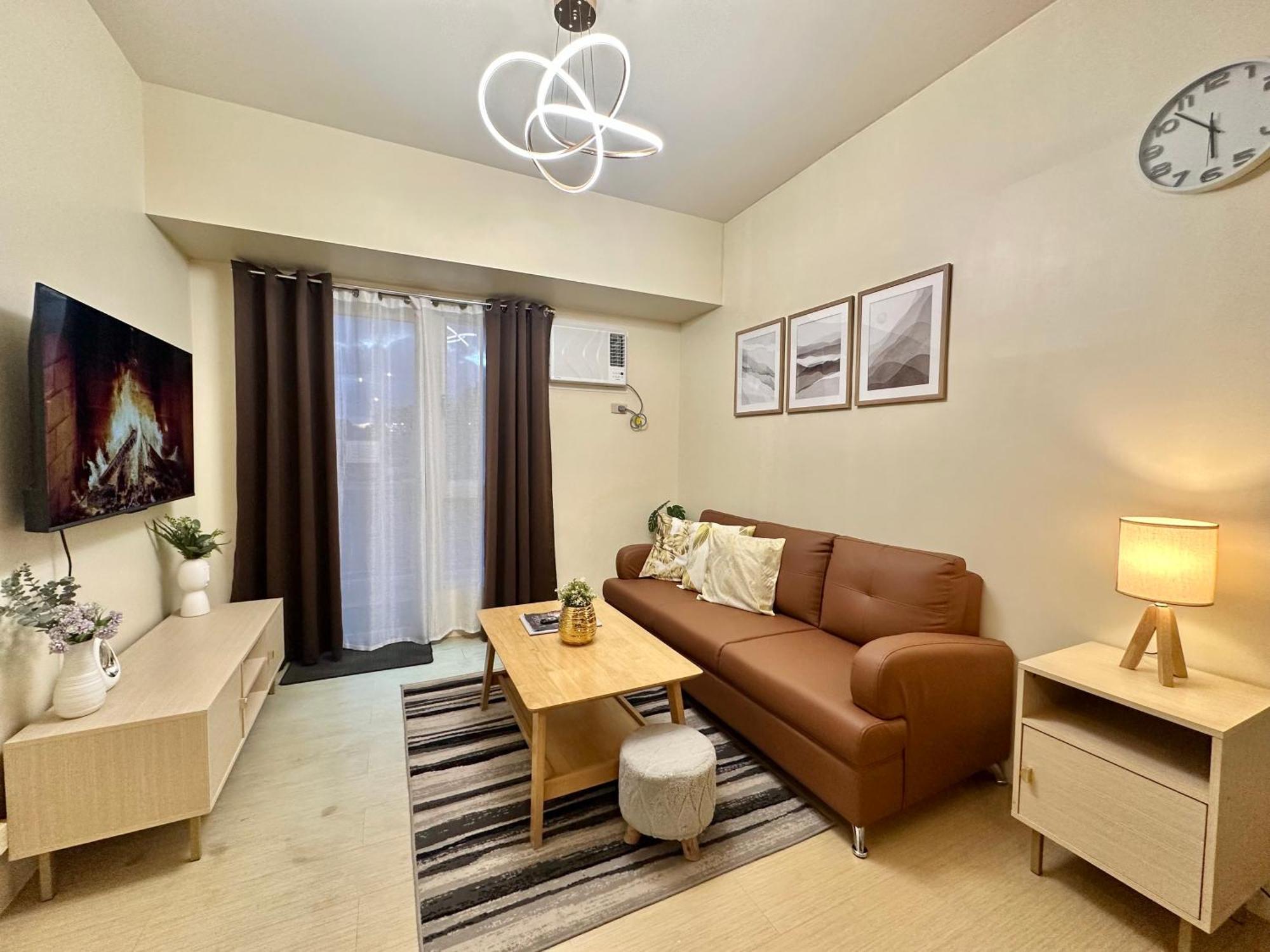 2-Bedroom Condo Unit With Balcony At Centrio Tower Beside Ayala Centrio Mall Downtown Cdo Cagayan de Oro Eksteriør bilde
